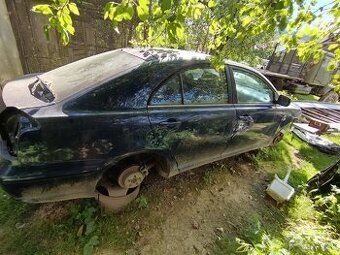 Rozpredám Toyota Avensis T25