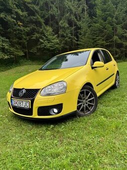 Volkswagen Golf V