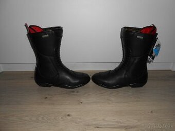 Predam nove damske kozene moto cizmy znacky IXS TOUR