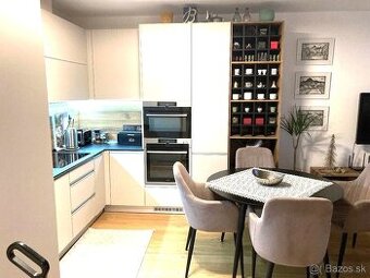 REZERVOVANÉ 4 izb. kvalitne zariadený byt Hrádok 9, MI