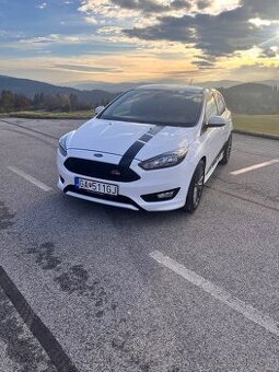 Ford Focus St line