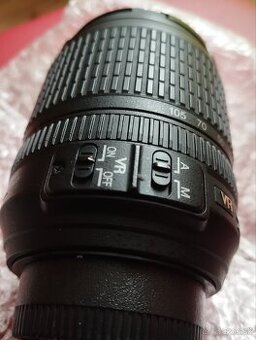 objektív Nikon 18-105