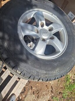 245/70R16     5X114,3