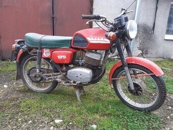 Cz 175