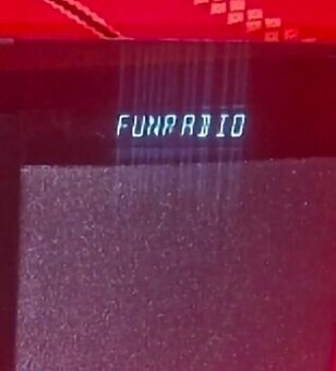 RDS  stereo rádio + USB + CD prehrávač