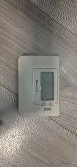 Termostat honeywell cm707