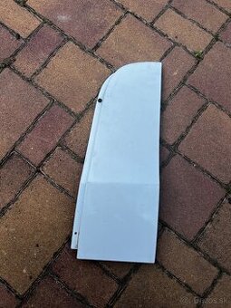 Predám dvierka nádrže Mercedes Vito