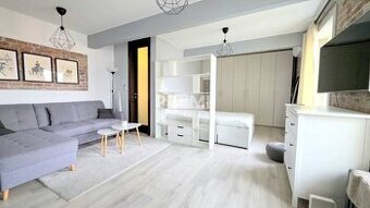 MODERNÝ 1i byt, REKONŠTRUKCIA, VÝHĽAD,BALKÓN, KLÍMA, Dostoje
