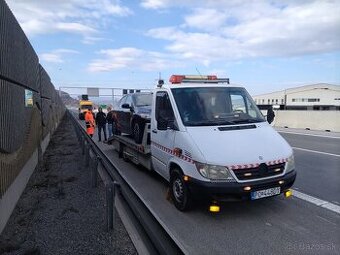Mercedes Benz Sprinter odtahovym special do 3,5t