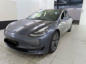 Prenájom Tesla 3 Long Range Dual Motor