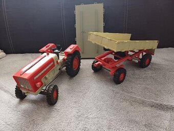 Predám traktor piko anker.