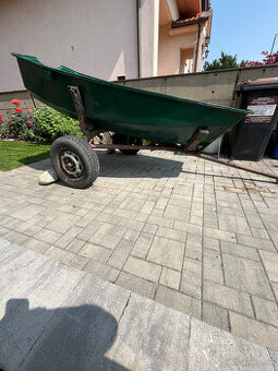 Laminátový čln