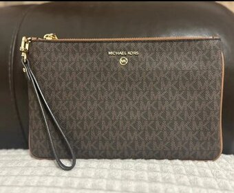 Michael Kors Pouchette