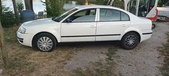 Predám alebo vymením za skúter 125cm³ škoda superb 1 1.9 tdi