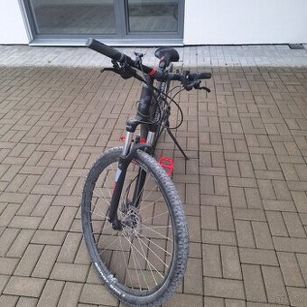 Predám horský bicykel  Cube
