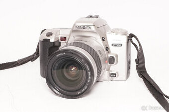Minolta Dynax 404si, AF Zoom 28-80mm/3,5-5,6
