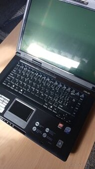 ASUS X59S,Display 15,4WXGA,Ram-4GB,HD-320GB.