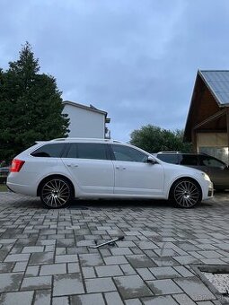 Octavia 3 RS r19