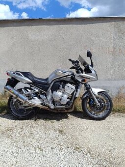 Yamaha FZS 1000 Fazer