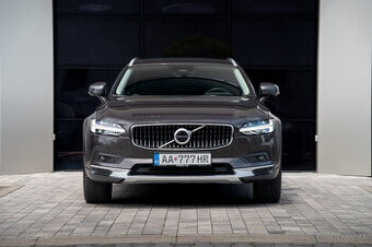 Volvo V90 Cross Country 2.0D 145kw MildHybrid