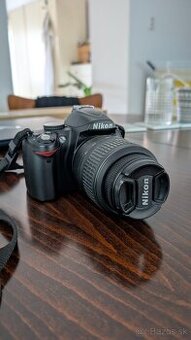 Nikon D3000