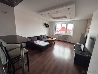 Prenájom 2izbového bytu v centre mesta