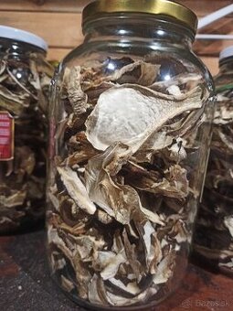 Sušené hriby, sušené huby