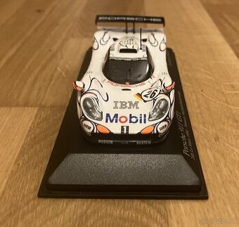 Porsche 911 GT1, víťaz Le Mans 1988, Minichamps 1:43