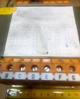 Oddelovaci transformator