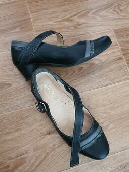 Kožené kvalitné topánky 37 partizanske