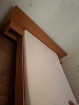 Postel aj s matracom