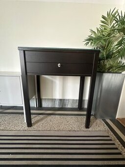 Rozťahovací stolík