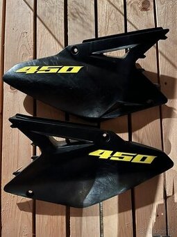 Bočné plasty na Suzuki RMZ450 - 1