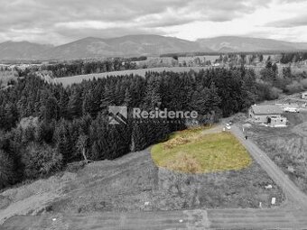 Na predaj stavebný pozemok s výmerou 722 m² – Jamník, Liptov - 1