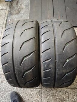 Semislick Toyo r888r 205/50 r15