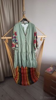 Dámske šaty zelené nové veľkosť XL 44