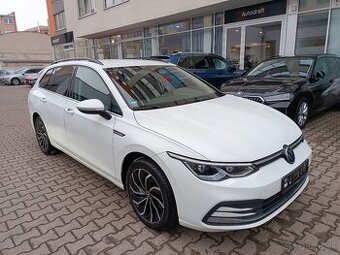 VW Golf 8 Variant Highline TSI 110kW DSG - záruka Autodraft