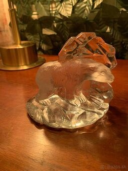 sklenená figúrka ľadového medveďa SEA SWEDEN