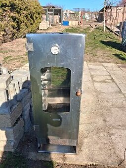 Udiaren kaiserova 100