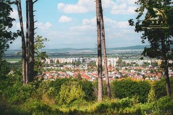 PRIPRAVUJEME Pozemok s panoramatickým výhľadom v Ratnovcia