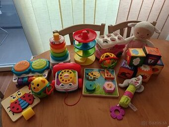 Predám hračky pre malé deti/bábätká