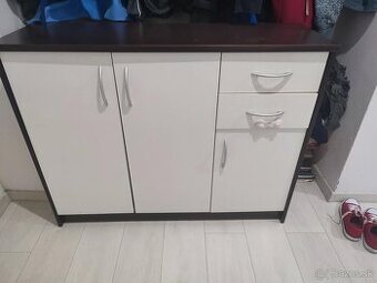 Predám komodu