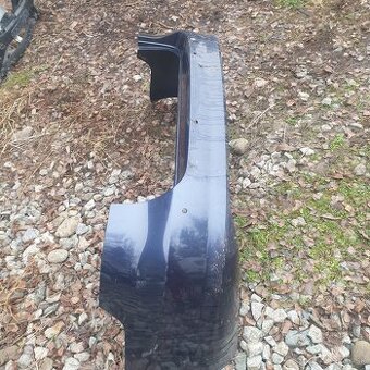 Passat naraznik  3AF807421