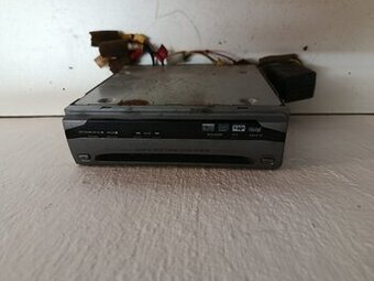 cd prehravac toyota corolla verso pz4620037000 30€