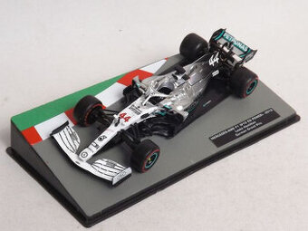 Mercedes AMG F1 W10 EQ Power + Lewis Hamilton 2019 1:43