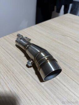 Predam koncovku na ladeny vyfuk Honda Adv350