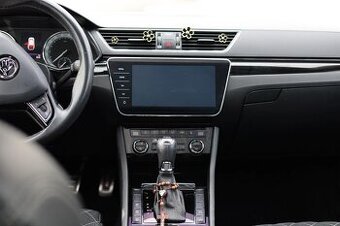 Škoda Superb Combi 2.0 TDI DSG 140kW Style – TOP STAV