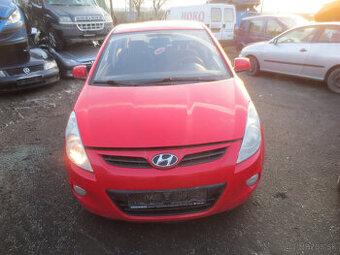 Hyundai i20 rok 2009 , 1.2 benzin , 57 kw , diely