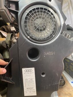 Blaupunkt subwoofer audi a3 8P