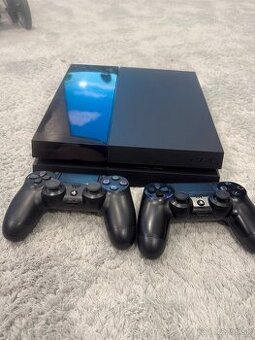 Playstation 4 500GB + 2 ovládače